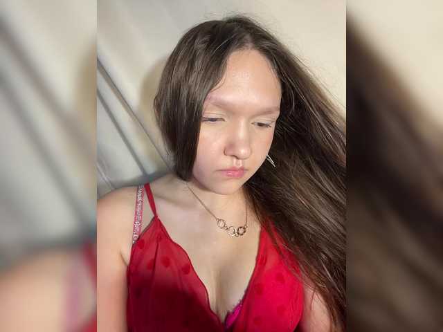 Cute-Lolly live cam on BongaCams