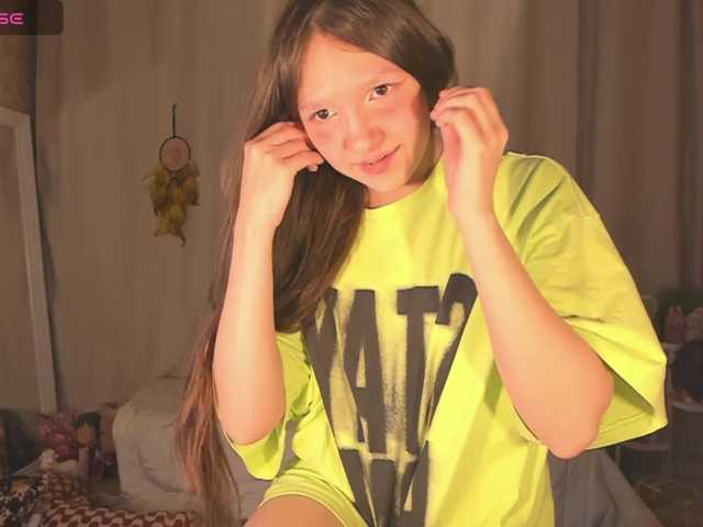  Cute-Lolly chat room