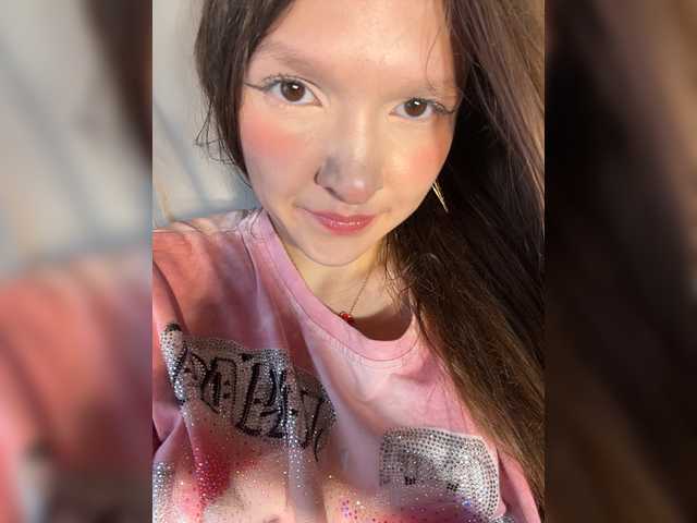 Cute-Lolly live cam on BongaCams