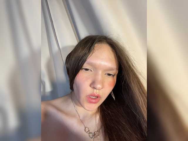 Cute-Lolly live cam on BongaCams
