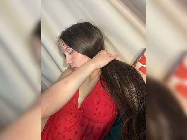 Cute-Lolly live cam on BongaCams
