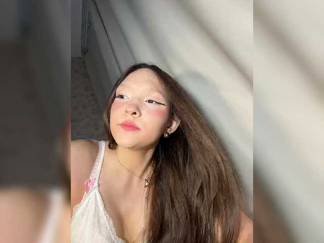 Cute-Lolly live cam on BongaCams
