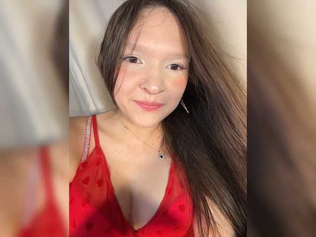 Cute-Lolly live cam on BongaCams