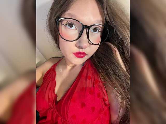 Cute-Lolly live cam on BongaCams