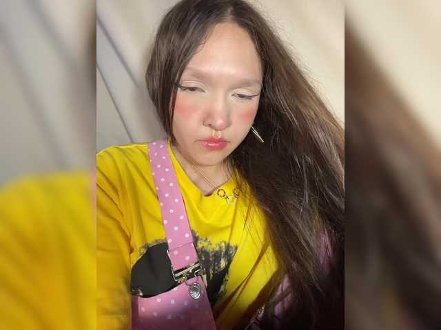 Cute-Lolly live cam on BongaCams