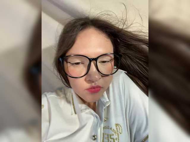 Cute-Lolly live cam on BongaCams