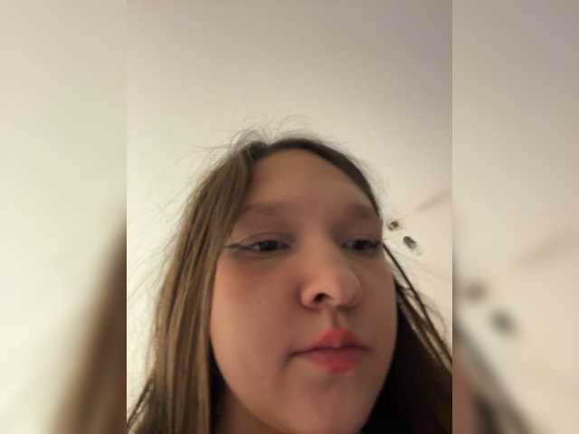 Cute-Lolly live cam on BongaCams