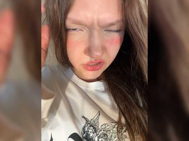 Cute-Lolly live cam on BongaCams