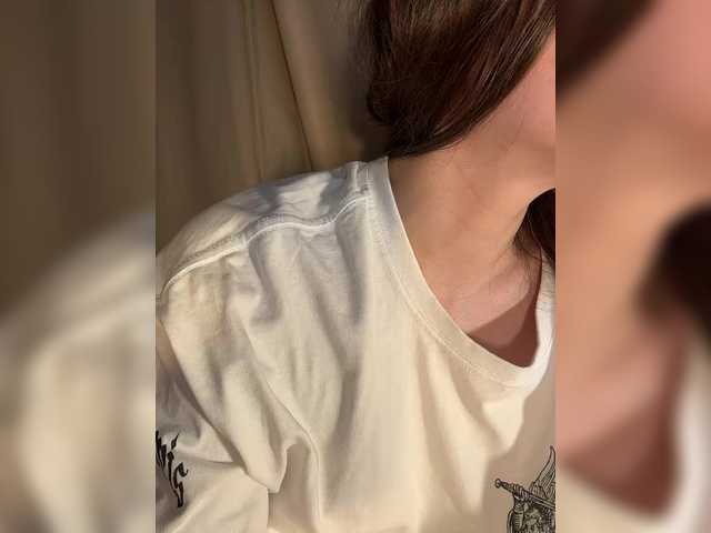 Cute-Lolly live cam on BongaCams