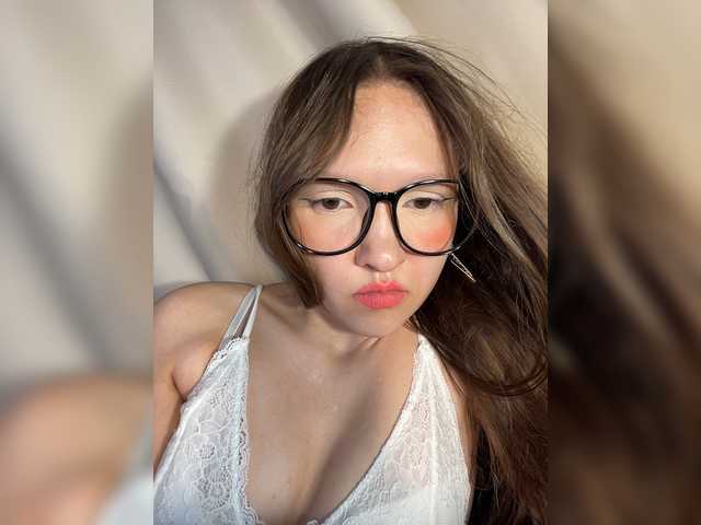 Cute-Lolly live cam on BongaCams