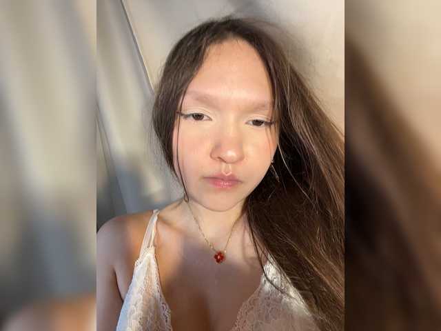 Cute-Lolly live cam on BongaCams
