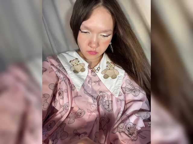 Cute-Lolly live cam on BongaCams