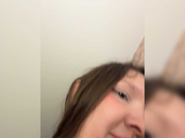 Cute-Lolly live cam on BongaCams