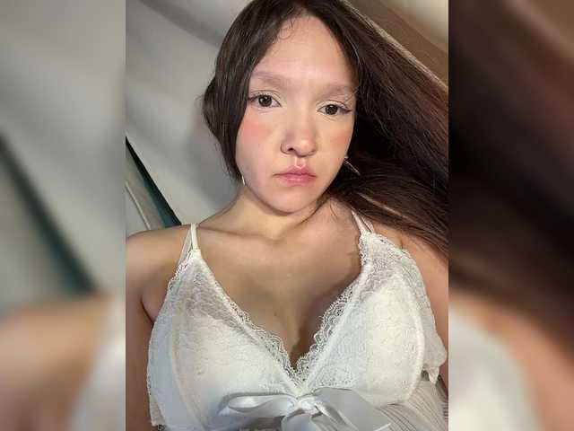Cute-Lolly live cam on BongaCams
