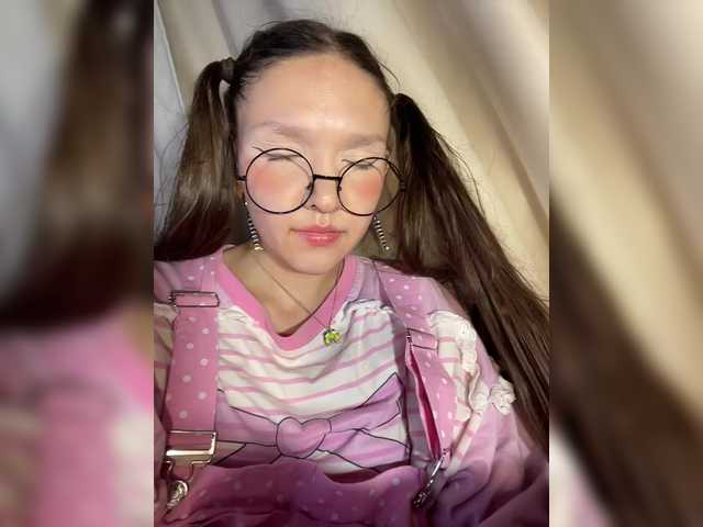 Cute-Lolly live cam on BongaCams