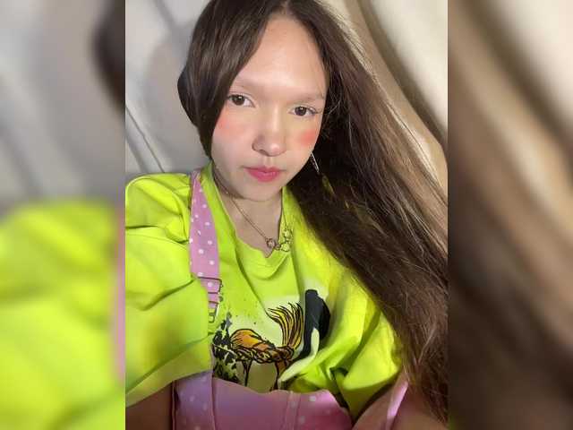 Cute-Lolly live cam
