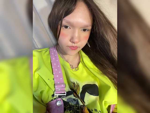 Cute-Lolly live cam on BongaCams