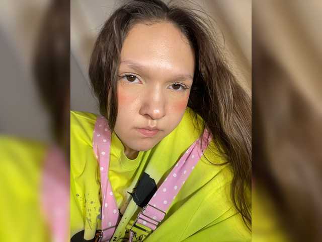 Cute-Lolly live cam on BongaCams