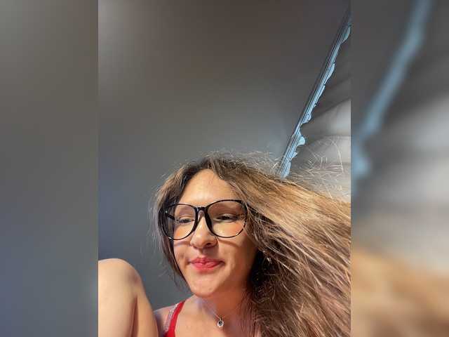 Cute-Lolly live webcam show