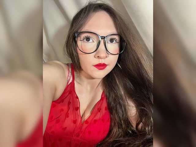 Cute-Lolly live cam on BongaCams