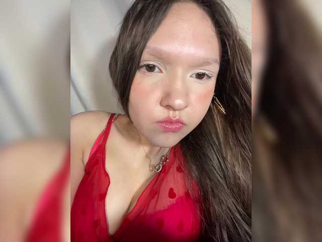 Cute-Lolly live cam on BongaCams