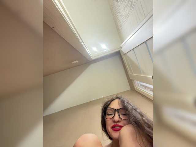 Cute-Lolly live cam on BongaCams