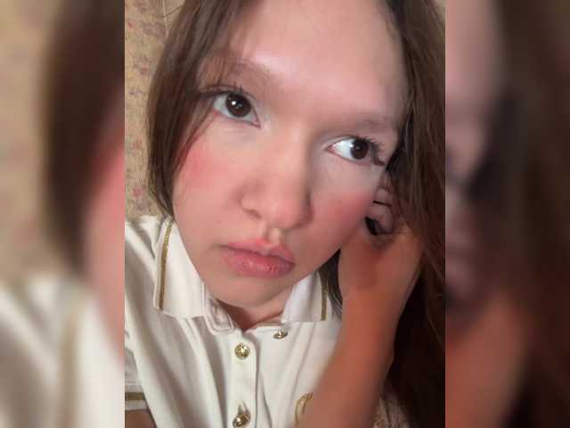Cute-Lolly live cam on BongaCams
