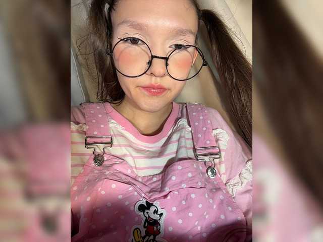 Cute-Lolly live cam on BongaCams