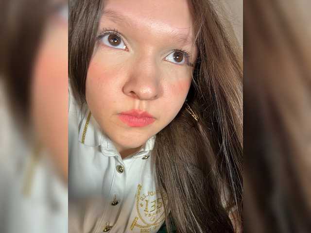 Cute-Lolly live cam on BongaCams