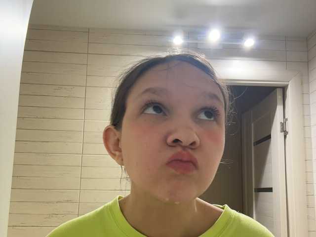 Cute-Lolly