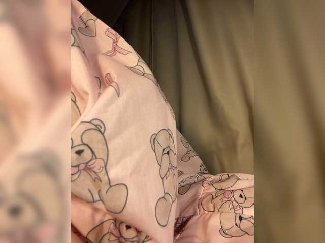 Cute-Lolly live cam on BongaCams