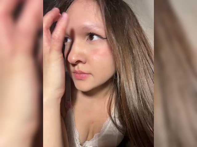 Cute-Lolly live cam on BongaCams