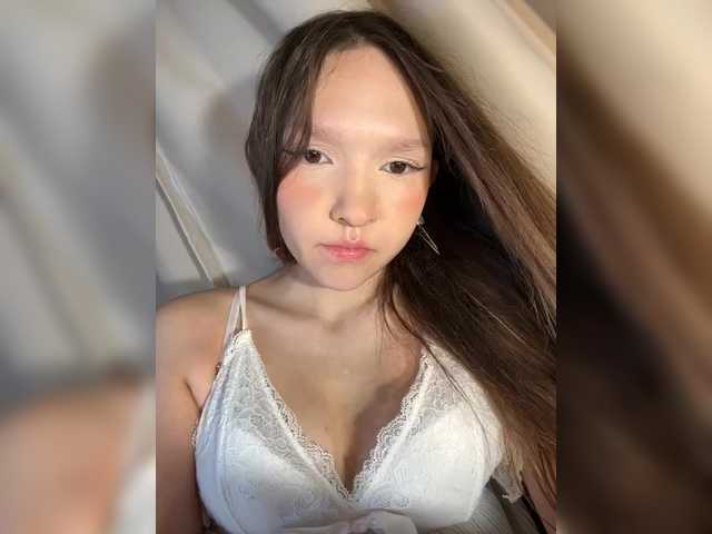 Cute-Lolly live cam on BongaCams