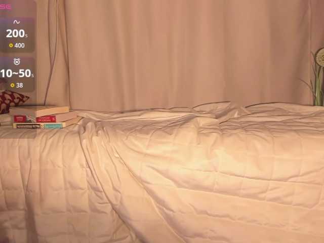 Cute-Lolly's BongaCams show and profile