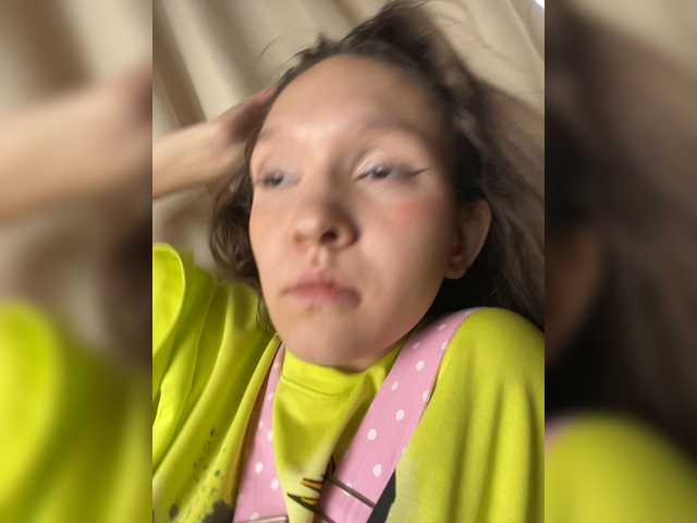 Cute-Lolly live cam on BongaCams