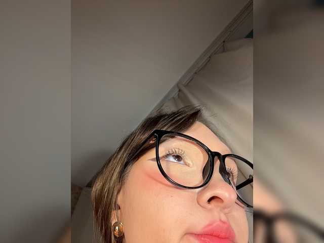 Cute-Lolly live cam on BongaCams