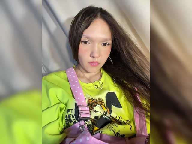Cute-Lolly live cam on BongaCams