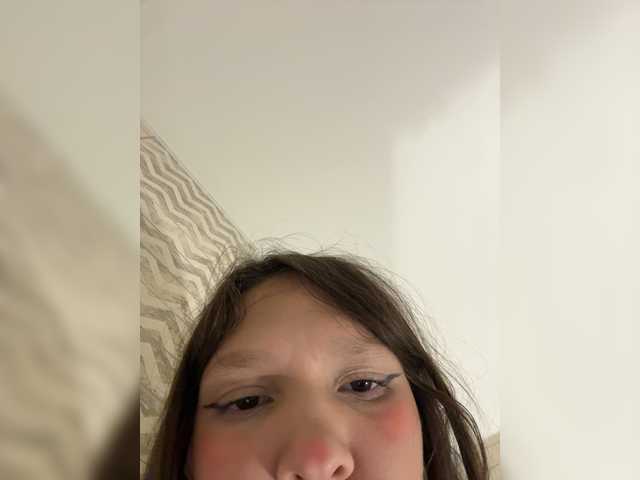 Cute-Lolly live cam on BongaCams
