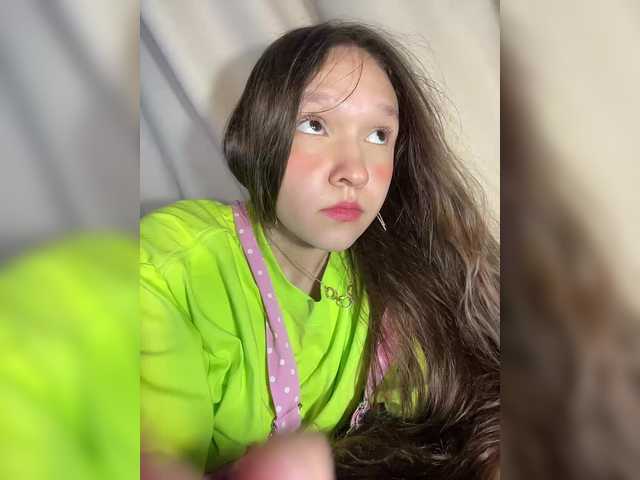 Cute-Lolly live cam on BongaCams