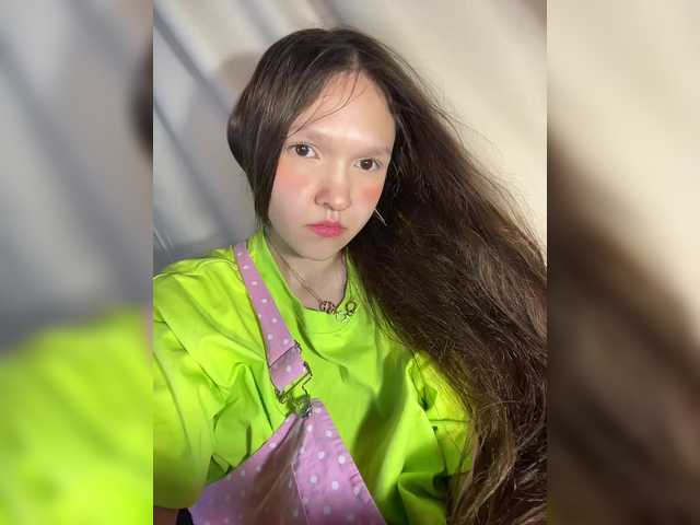 Cute-Lolly live cam on BongaCams