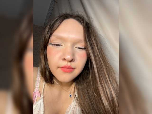 Cute-Lolly live cam on BongaCams