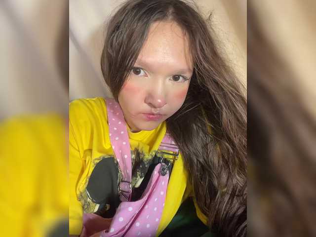 Cute-Lolly live cam on BongaCams