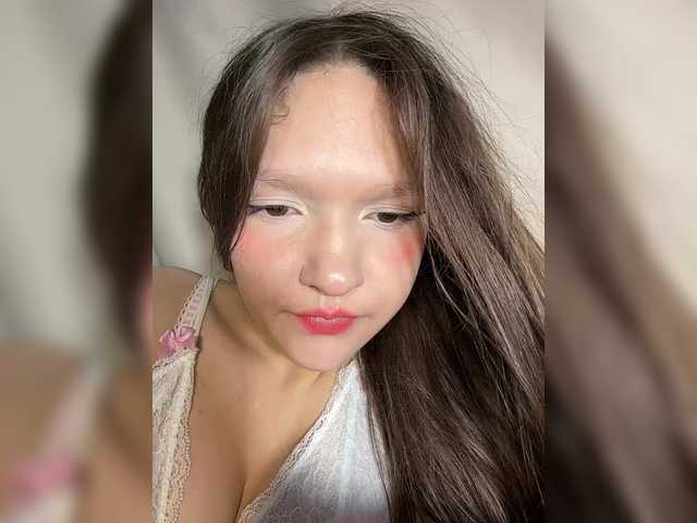Cute-Lolly live cam on BongaCams