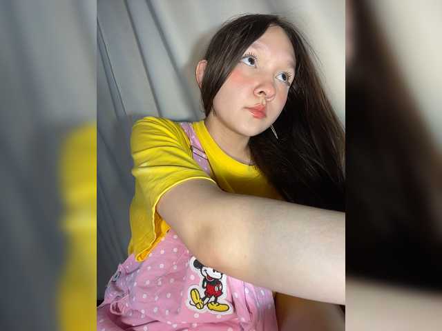 Cute-Lolly live cam on BongaCams