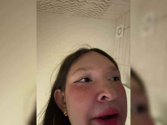 Cute-Lolly live cam on BongaCams