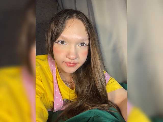 Cute-Lolly live cam on BongaCams