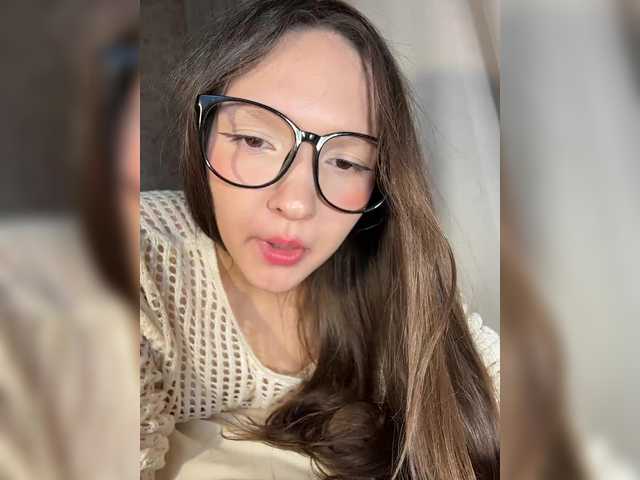 Cute-Lolly live cam on BongaCams