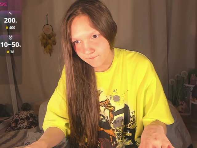 Cute-Lolly's BongaCams show and profile