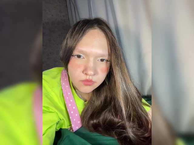 Cute-Lolly live cam on BongaCams