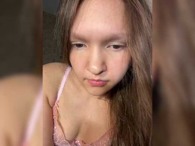 Cute-Lolly live cam on BongaCams